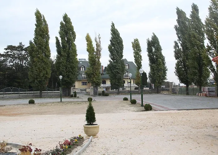 Holdfeny Hotel 3*
